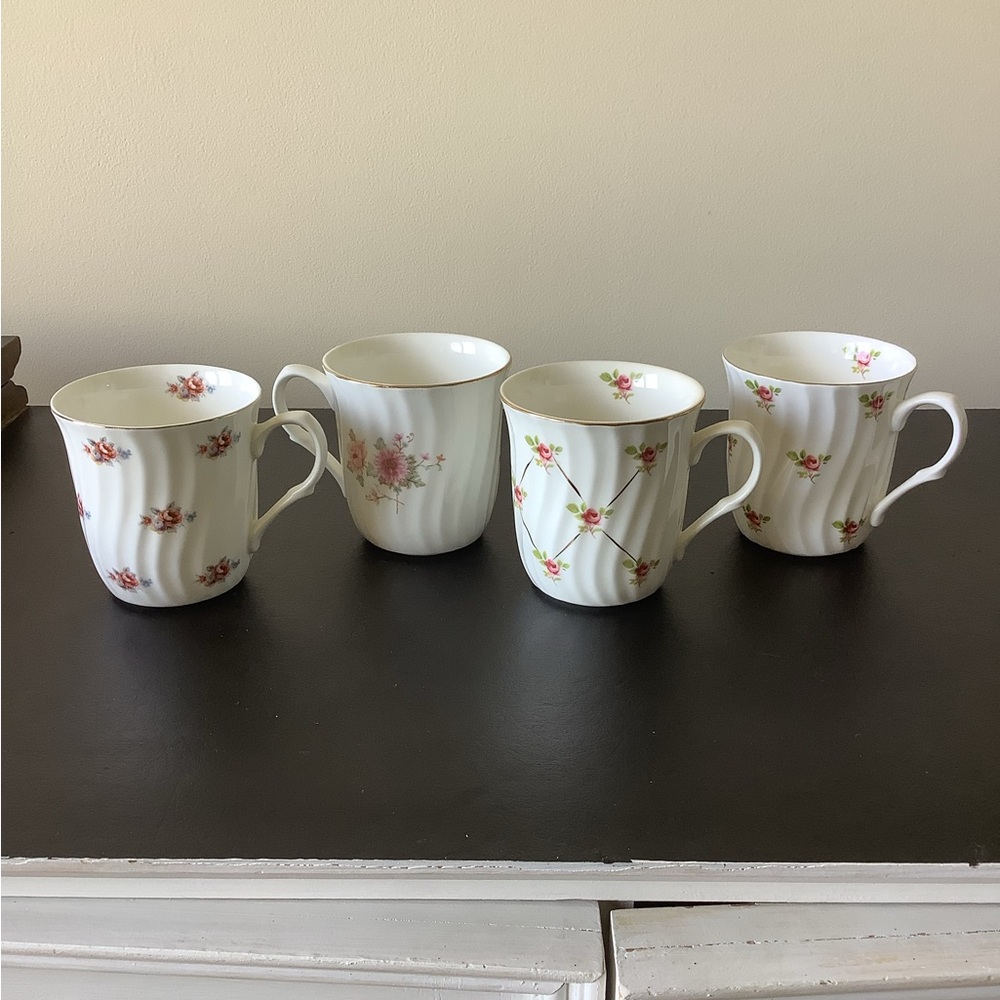 Tea cups